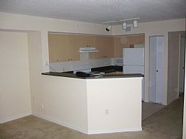 Emerald Isle Rentals - Gated Community - in West Palm Beach, FL (Photo 4 of 6)