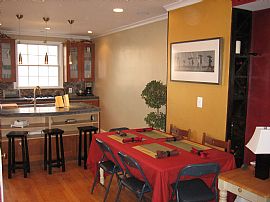 Luxurious Three Level Townhome in Washington, DC (Photo 3 of 6)