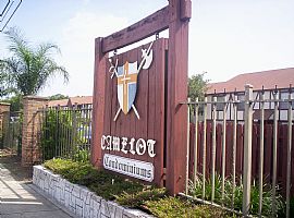 Downtown Orlando - Camelot in Orlando, FL (Photo 4 of 4)