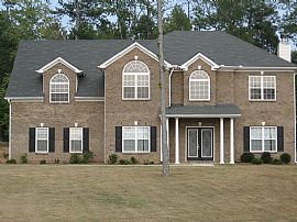 Elegant 5/2.5 Home in Great Community in Hampton, GA