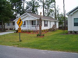3BR HOUSE NEAR NORTH MYRTLE BEACH in Little River, SC (Photo 2 of 6)