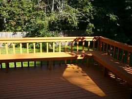 Immaculate Tri-Level in Everett, WA (Photo 2 of 2)