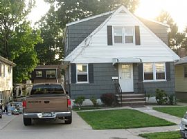 small Pets OK in Staten Island, NY