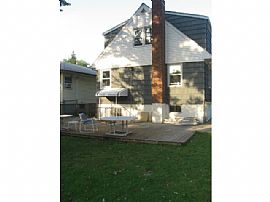 small Pets OK in Staten Island, NY (Photo 4 of 5)