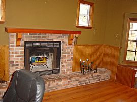 Walk to Lake Tarpon - 3 Bdrm House Renta in Tarpon Springs, FL (Photo 2 of 4)