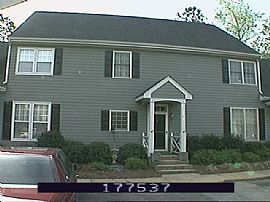 3BR 3Bath Townhouse Great Location in Raleigh, NC