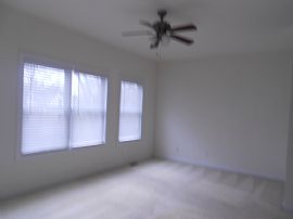 Executive Style Beach Townhome in Virginia Beach, VA (Photo 4 of 11)