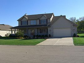 Beautiful 4BDR home in Pleasant Prairie, WI