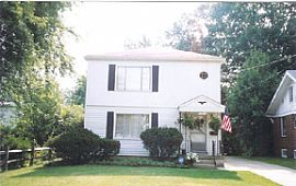 Large 2 BR Apt Beautiful Neighborbood in Cuyahoga Falls, OH