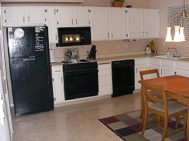 Cozy Condo  in Murray, UT