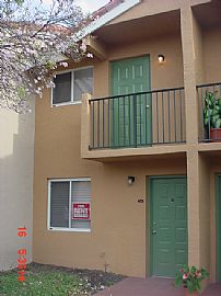 MIRA VILLA in Miami, FL