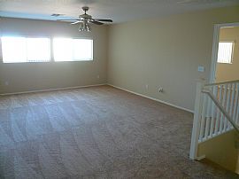 Lg home in Exc. shape.good credit only in Phoenix, AZ (Photo 6 of 6)