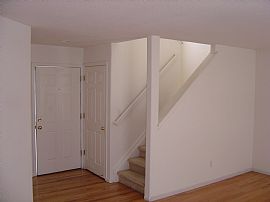 Highlands Ranch Home available NOV 1st in Highlands Ranch, CO (Photo 3 of 4)