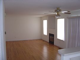 Highlands Ranch Home available NOV 1st in Highlands Ranch, CO (Photo 4 of 4)