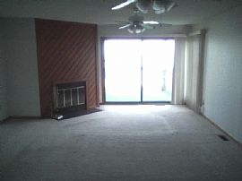 Incredible Bay Front TH - Rent to Own in Norfolk, VA (Photo 2 of 4)