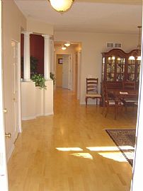 Greggs Landing: Saddlebrook,Vernon Hills in Vernon Hills, IL (Photo 3 of 6)