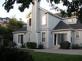 Beautiful Executive Home in Montclair  in Oakland, CA (Photo 2 of 6)