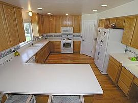 Private Riverton Home for Rent in Riverton, UT (Photo 2 of 6)