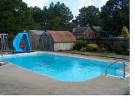 Newly Renovated Ranch (Hickory School) in Chesapeake, VA (Photo 3 of 3)