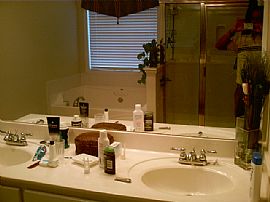 Big Ranch Style house with full basement in Lawrenceville, GA (Photo 5 of 6)