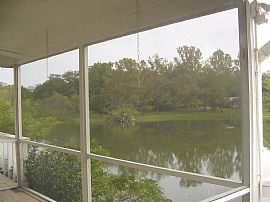 Beatiful 2 Bedroom 2 Bath Lakefron  in Longwood, FL (Photo 2 of 6)