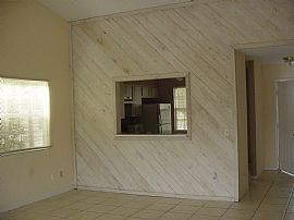 Beatiful 2 Bedroom 2 Bath Lakefron  in Longwood, FL (Photo 5 of 6)