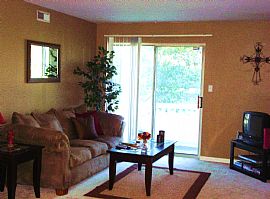 2br/2ba condo for lease, will negotiate! in Wildwood, MO (Photo 4 of 6)