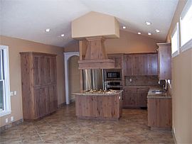 Rent to Own in Golf Course Community! in Woodburn, OR (Photo 2 of 6)