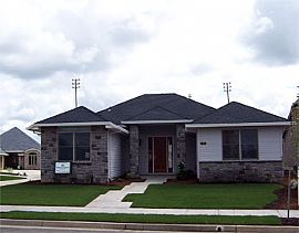 Rent to Own in Golf Course Community! in Woodburn, OR