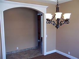 Rent to Own in Golf Course Community! in Woodburn, OR (Photo 4 of 6)