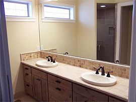 Rent to Own in Golf Course Community! in Woodburn, OR (Photo 5 of 6)