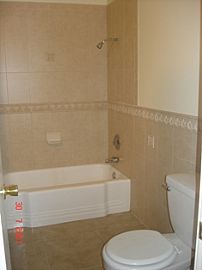 2BDRM NEAR THE BEACH! MOVE-IN SPECIAL! in Long Beach, CA (Photo 4 of 5)