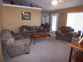 Nice home near golfcourse in Kingman, AZ (Photo 6 of 6)