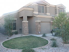3300sqft/4b3bath3crgrg/huge yard in Casa Grande, AZ