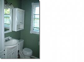 BEAUTIFULLY REMODELED CRAFTSMAN HOME in Auburn, WA (Photo 2 of 3)