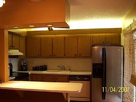 BEAUTIFUL TOWNHOUSE RENTAL..FREE CABLE in Palm Springs, FL (Photo 1 of 5)