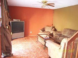 BEAUTIFUL TOWNHOUSE RENTAL..FREE CABLE in Palm Springs, FL (Photo 2 of 5)