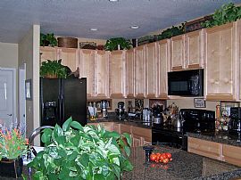 NEWER HOME IN CASTLE ROCK NEAR I-25!!!!! in Castle Rock, CO (Photo 3 of 5)