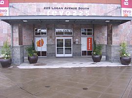 New Jumbo Size Studio in Renton, WA (Photo 4 of 5)