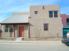 2 Story Gated Community Close to U/A I10 in Tucson, AZ