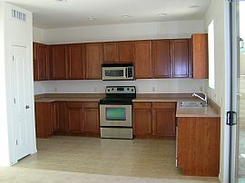 2 Story Gated Community Close to U/A I10 in Tucson, AZ (Photo 4 of 5)