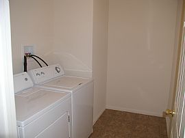 Modern Construction in 29 Palms, CA (Photo 4 of 5)