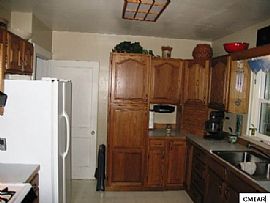 Lovely 3 Bed House on 10 acres! in Mount Pleasant, MI (Photo 3 of 4)