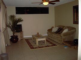 *2/2.5 Overlooking Lake in Boca Raton, FL