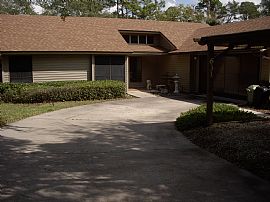 Heated Pool 3BR/2BA Available now in Saint Augustine, FL