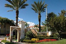 Luxurious Townhome in Sunrise  in Sunrise, FL (Photo 6 of 6)