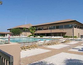 Furnished 2/2 In Century Village in Pembroke Pines, FL (Photo 2 of 6)