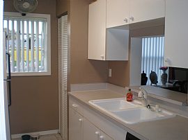 4BR/3BA/2CG in Tampa, FL (Photo 2 of 6)