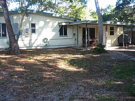 Lovely 3/2 Near beaches and parks! in Saint Petersburg, FL (Photo 6 of 6)