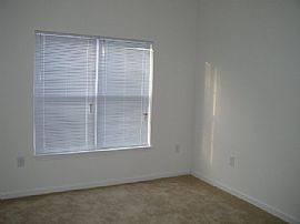 Nearly New Brick Townhome in Wilmington, NC (Photo 5 of 6)